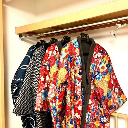 Small Villa Tokyo 渋谷まで2駅10分 青山一丁目駅徒歩3分一軒家ペット歓迎お子様歓迎駐車場あり6人までok Dış mekan fotoğraf