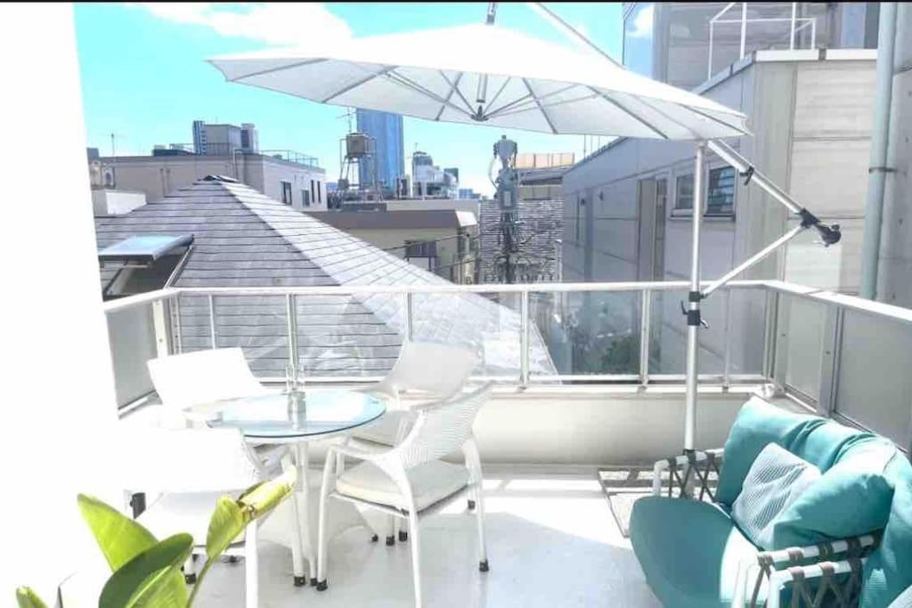 Small Villa Tokyo 渋谷まで2駅10分 青山一丁目駅徒歩3分一軒家ペット歓迎お子様歓迎駐車場あり6人までok Dış mekan fotoğraf